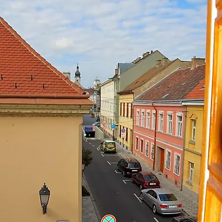 Duna Panzió 4*