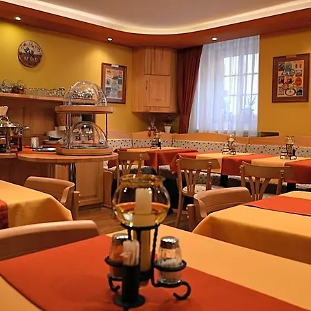 Bed and breakfast Duna Panzió Győr