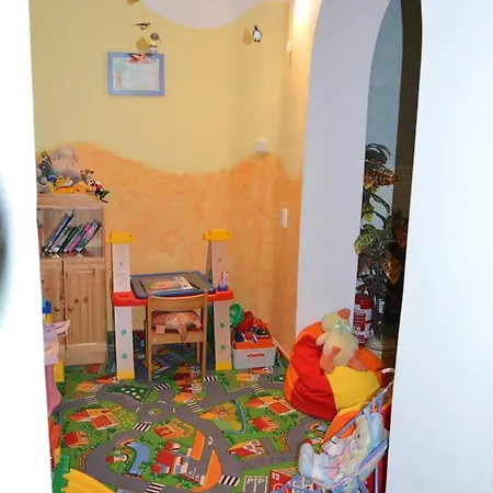 Duna Panzio Bed & Breakfast 2*