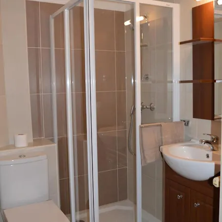 Duna Panzio Bed & Breakfast Győr