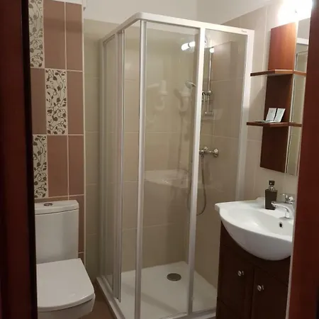 Duna Panzio Bed & Breakfast Győr