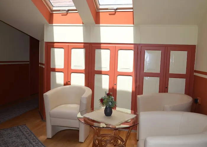 Couette-café Duna Panzio 4*